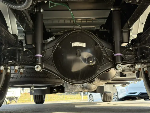 三菱 キャンター 2RG-FEAV0(2WD)の写真24