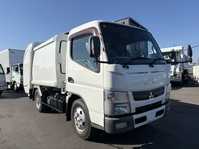 三菱 キャンター TKG-FEA50(2WD)の写真2