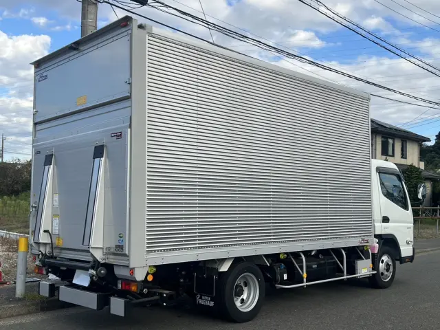 三菱 キャンター 2RG-FEB50(2WD)の写真3