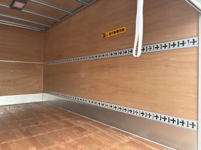 三菱 キャンター 2RG-FEB50(2WD)の写真13