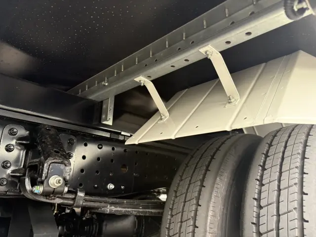 三菱 キャンター 2RG-FEB50(2WD)の写真20