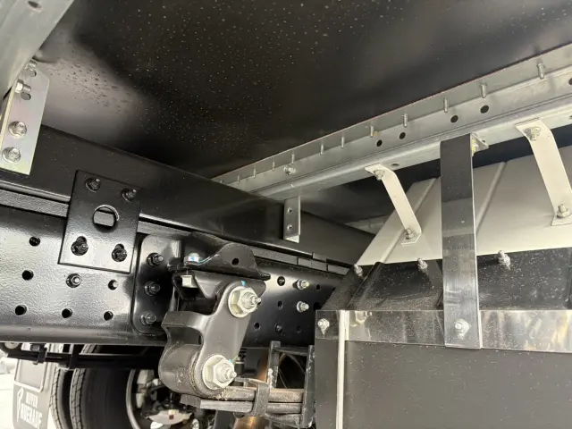 三菱 キャンター 2RG-FEB50(2WD)の写真22