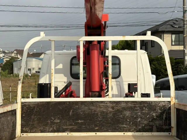 いすゞ エルフ TKG-NKR85R(2WD)の写真13