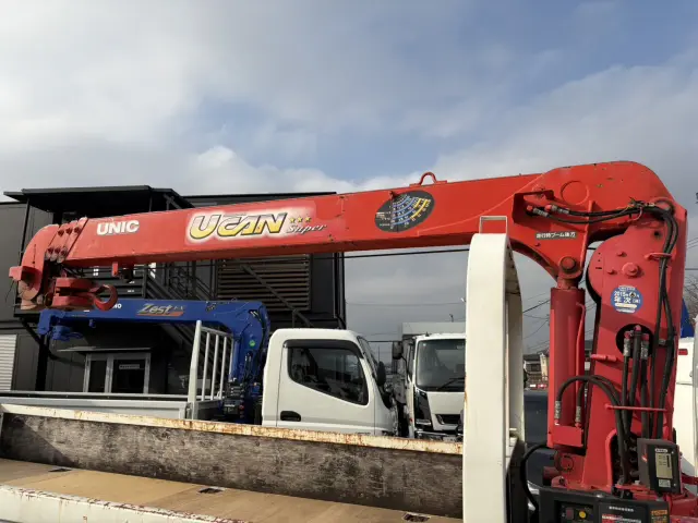 いすゞ エルフ TKG-NKR85R(2WD)の写真15