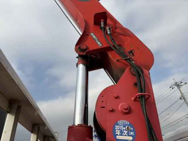 いすゞ エルフ TKG-NKR85R(2WD)の写真21