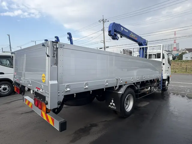 三菱 ファイター 2KG-FK62FZ(2WD)の写真3