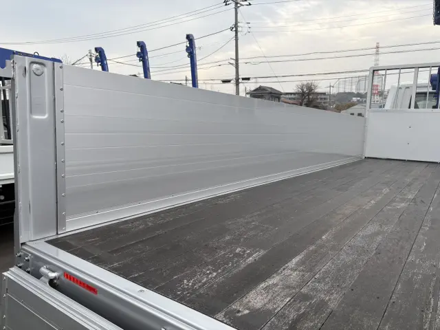 三菱 ファイター 2KG-FK62FZ(2WD)の写真10