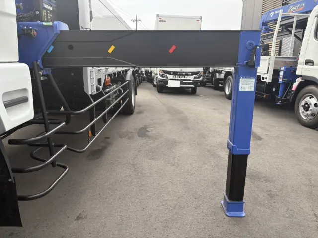 三菱 ファイター 2KG-FK62FZ(2WD)の写真17