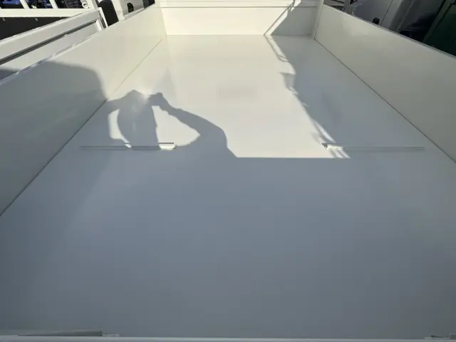 いすゞ エルフ 2RG-NPR88YM(2WD)の写真11