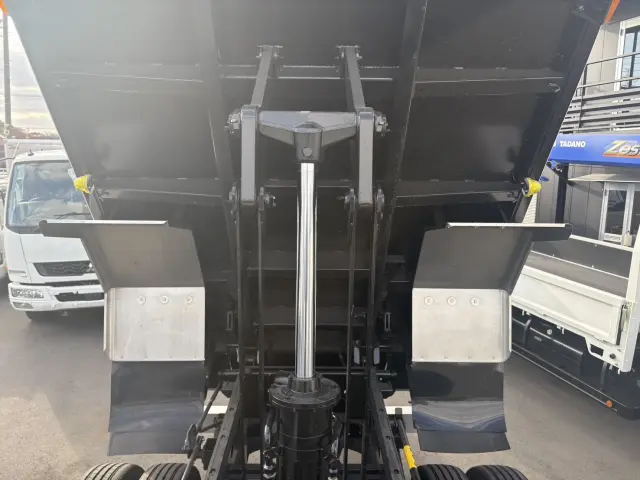 三菱 ファイター 2KG-FK62FZ(2WD)の写真14