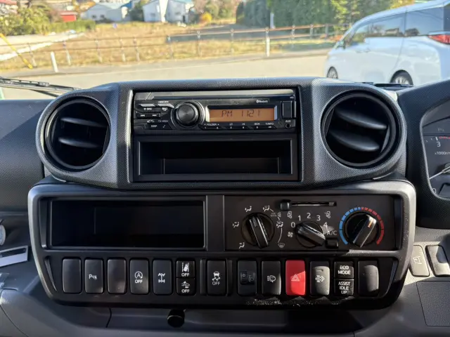 日野 デュトロ 2DG-XZU675T(4WD)の写真26