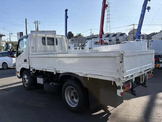 日野 デュトロ 2RG-XZU605M(2WD)の写真4