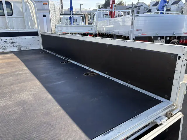 日野 デュトロ 2RG-XZU605M(2WD)の写真11