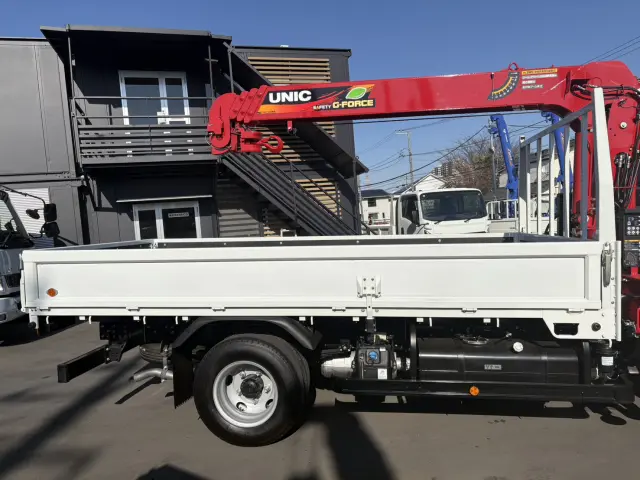 三菱 キャンター 2RG-FEAV0(2WD)の写真6