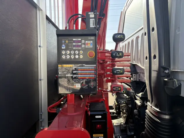 三菱 ファイター 2KG-FK62FZ(2WD)の写真18