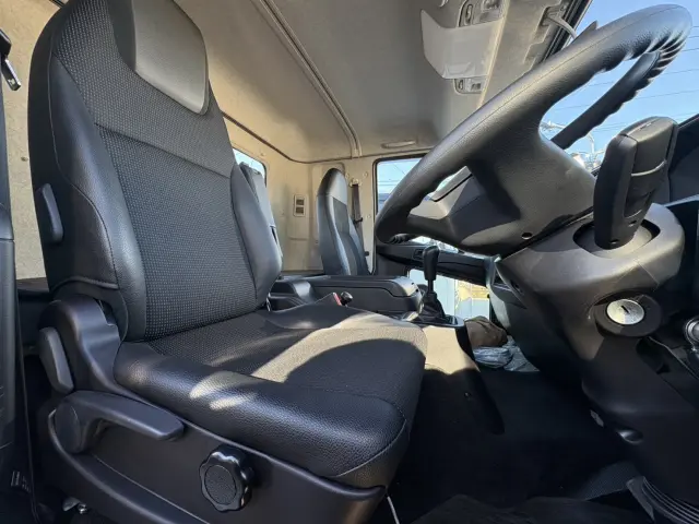 三菱 ファイター 2KG-FK62FZ(2WD)の写真30