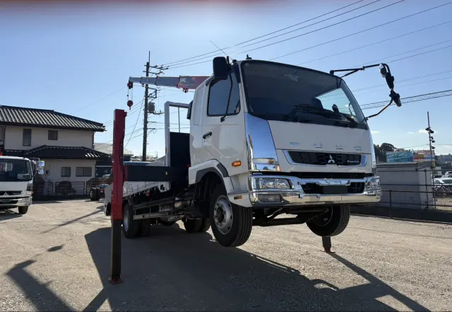 三菱 ファイター 2KG-FK62FZ(2WD)の写真2