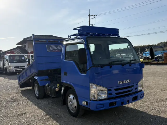 いすゞ エルフ TPG-NKR85AN(2WD)の写真2