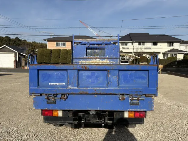 いすゞ エルフ TPG-NKR85AN(2WD)の写真8