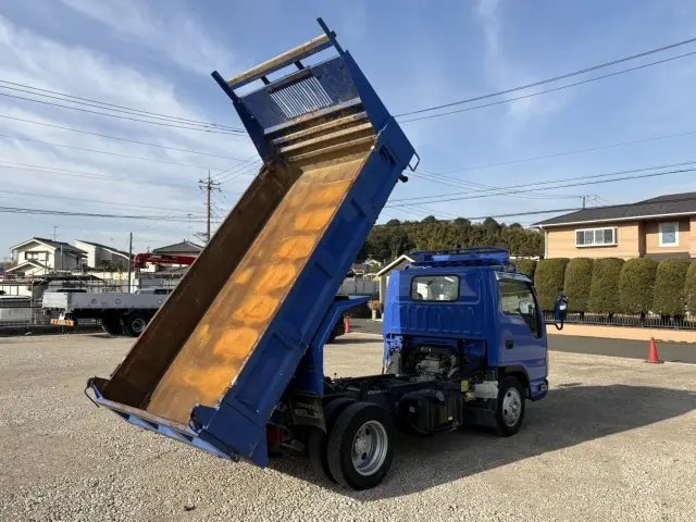 いすゞ エルフ TPG-NKR85AN(2WD)の写真13