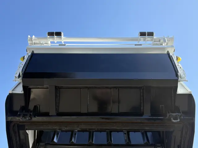 三菱 キャンター TKG-FEB90(2WD)の写真13