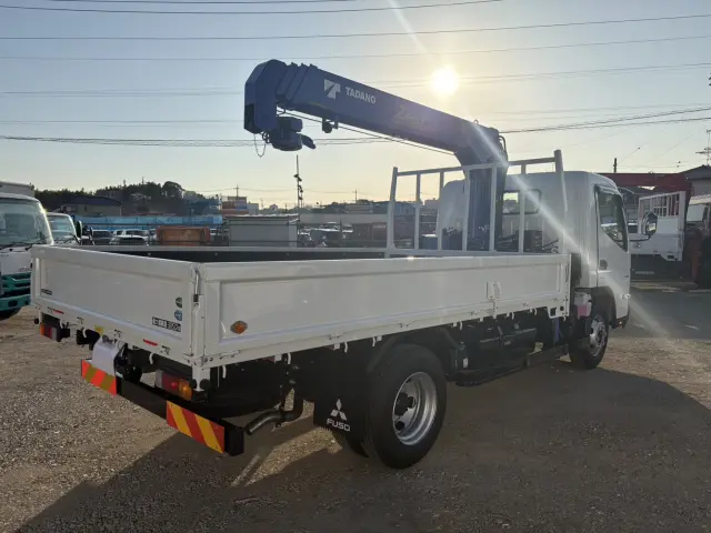 三菱 キャンター 2PG-FEB90(2WD)の写真3