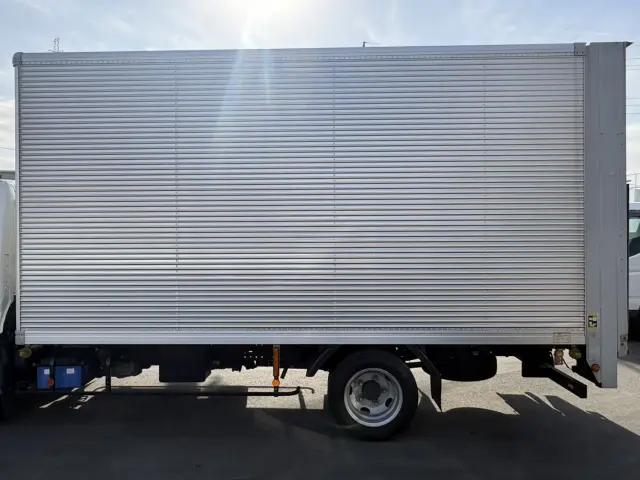 トヨタ ダイナ 2RG-XZU655(2WD)の写真7