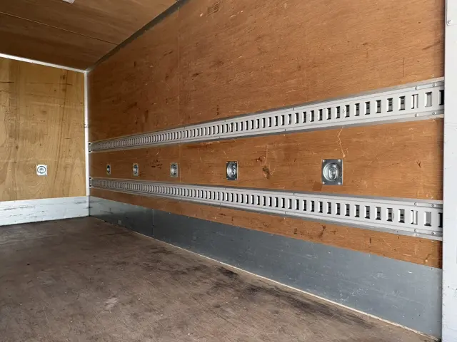 トヨタ ダイナ 2RG-XZU655(2WD)の写真13