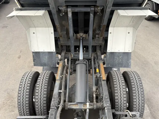 日野 デュトロ TKG-XZU620T(2WD)の写真15