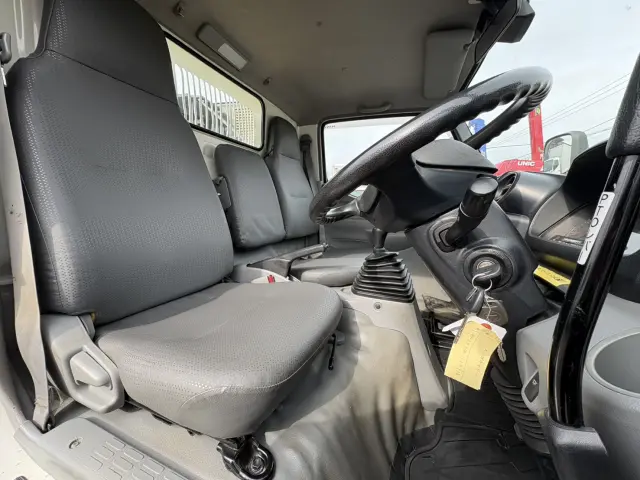 日野 デュトロ TKG-XZU620T(2WD)の写真25