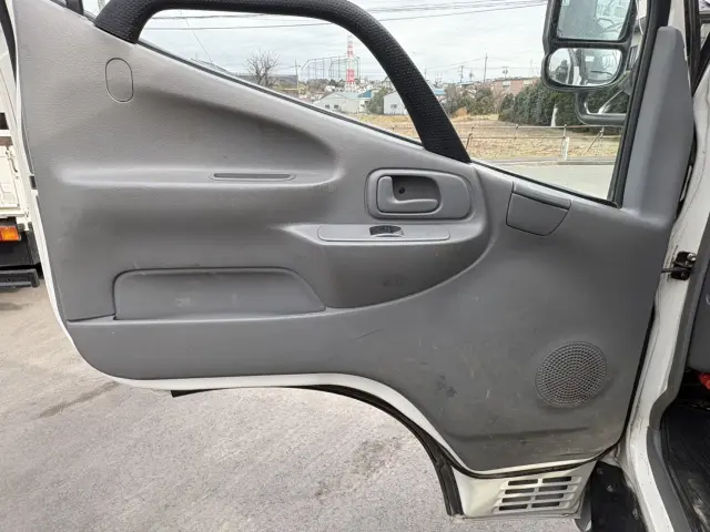 日野 デュトロ TKG-XZU620T(2WD)の写真34