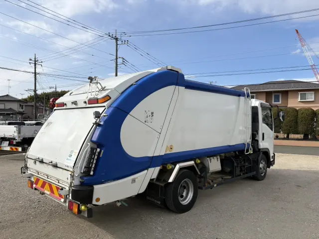 いすゞ フォワード SKG-FRR90S2(2WD)の写真3