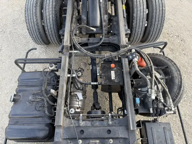 いすゞ エルフ TKG-NPR85YN(2WD)の写真16