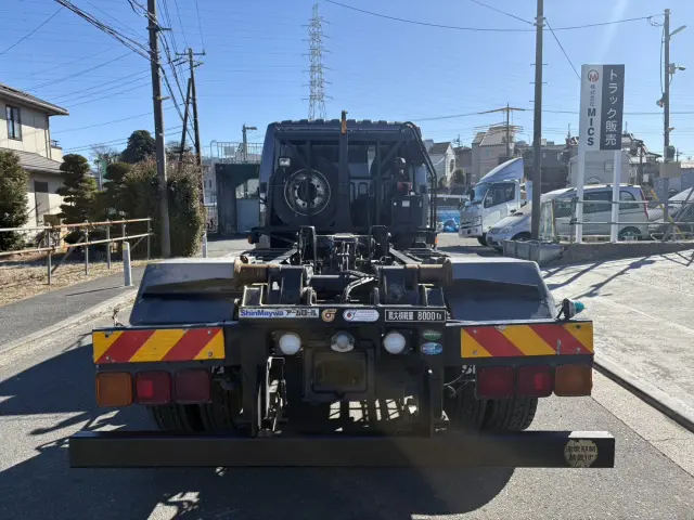 三菱 ファイター 2KG-FK62FZ(2WD)の写真8