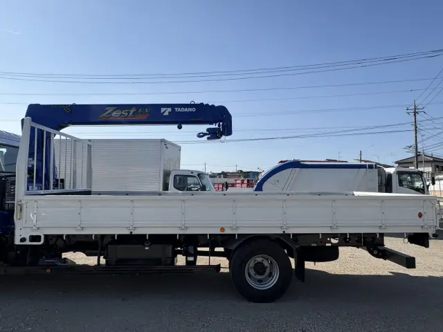 三菱 キャンター 2KG-FK62F(2WD)の写真6