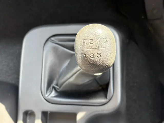 三菱 キャンター 2KG-FK62F(2WD)の写真33