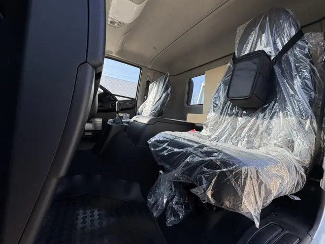 三菱 キャンター 2KG-FK62F(2WD)の写真37