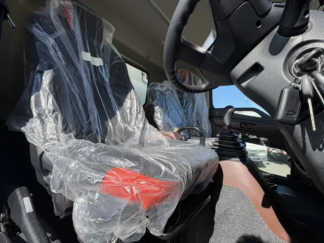 日野 レンジャー 2KG-FE2ACA(2WD)の写真24