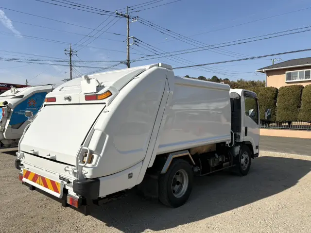 いすゞ エルフ TKG-NPR85YN(2WD)の写真3