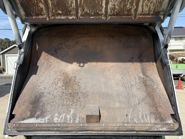 いすゞ エルフ TKG-NPR85YN(2WD)の写真17