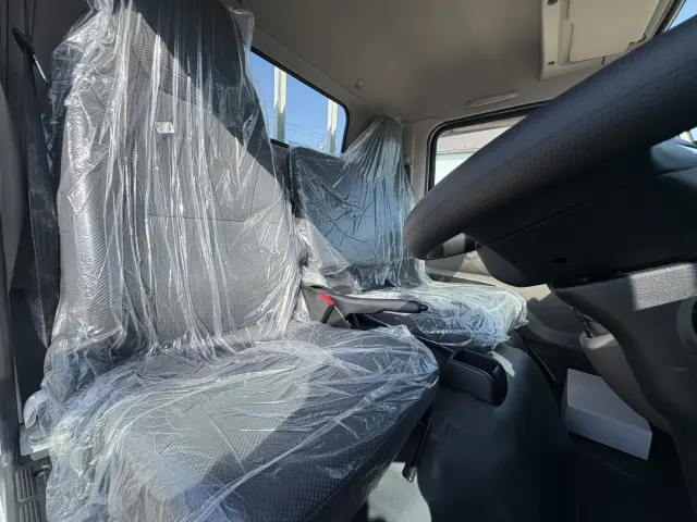 三菱 キャンター 2RG-FEAV0(2WD)の写真17