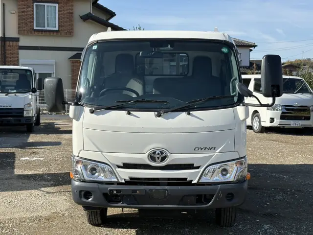 トヨタ ダイナ 2RG-XZU645(2WD)の写真5