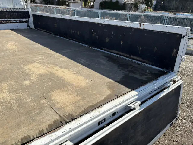 トヨタ ダイナ 2RG-XZU645(2WD)の写真11