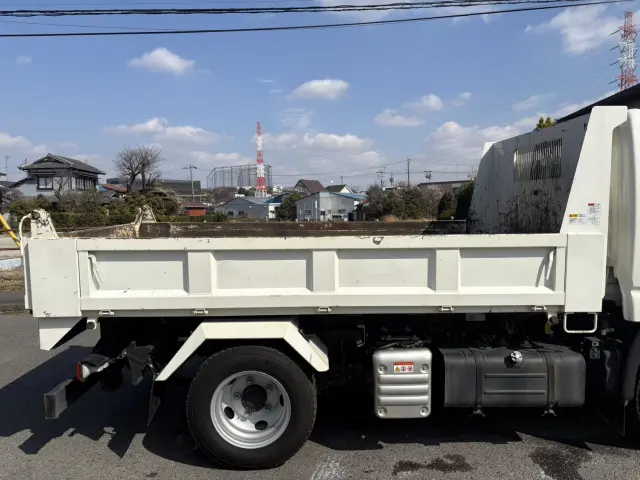 日野 デュトロ 2RG-XZU600T(2WD)の写真7