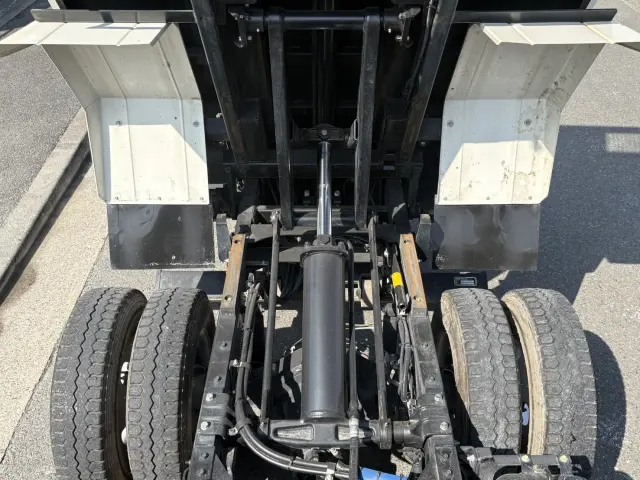 日野 デュトロ 2RG-XZU600T(2WD)の写真15