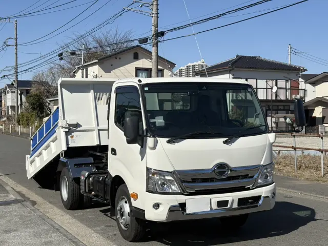 日野 デュトロ 2KG-XZU700X(2WD)の写真2