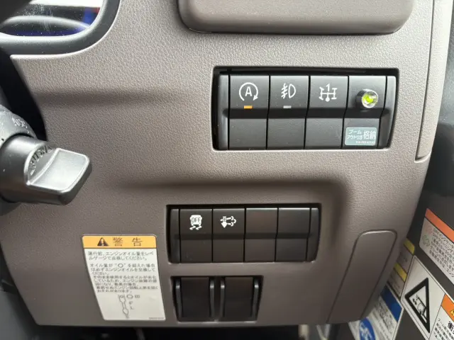 三菱 キャンター 2PG-FEB80(2WD)の写真31