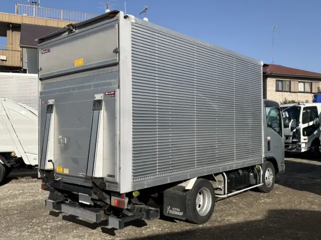 いすゞ エルフ TKG-NMR85N(2WD)の写真3