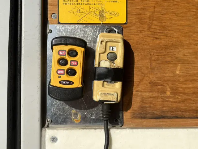 いすゞ エルフ TKG-NMR85N(2WD)の写真17