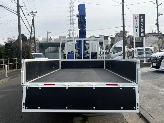 三菱 キャンター 2RG-FEAV0(2WD)の写真9